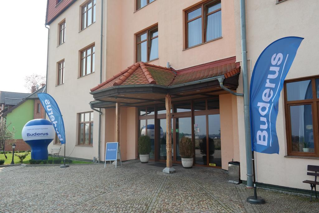 Hotel Sportwerk Tyniec Maly Eksteriør bilde
