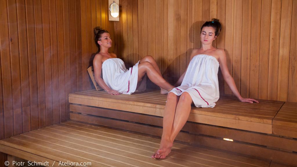 Hotel Sportwerk Tyniec Maly Eksteriør bilde